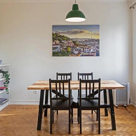 Cosy 1 Bedroom Apartment In Belem Lisboa Exterior foto