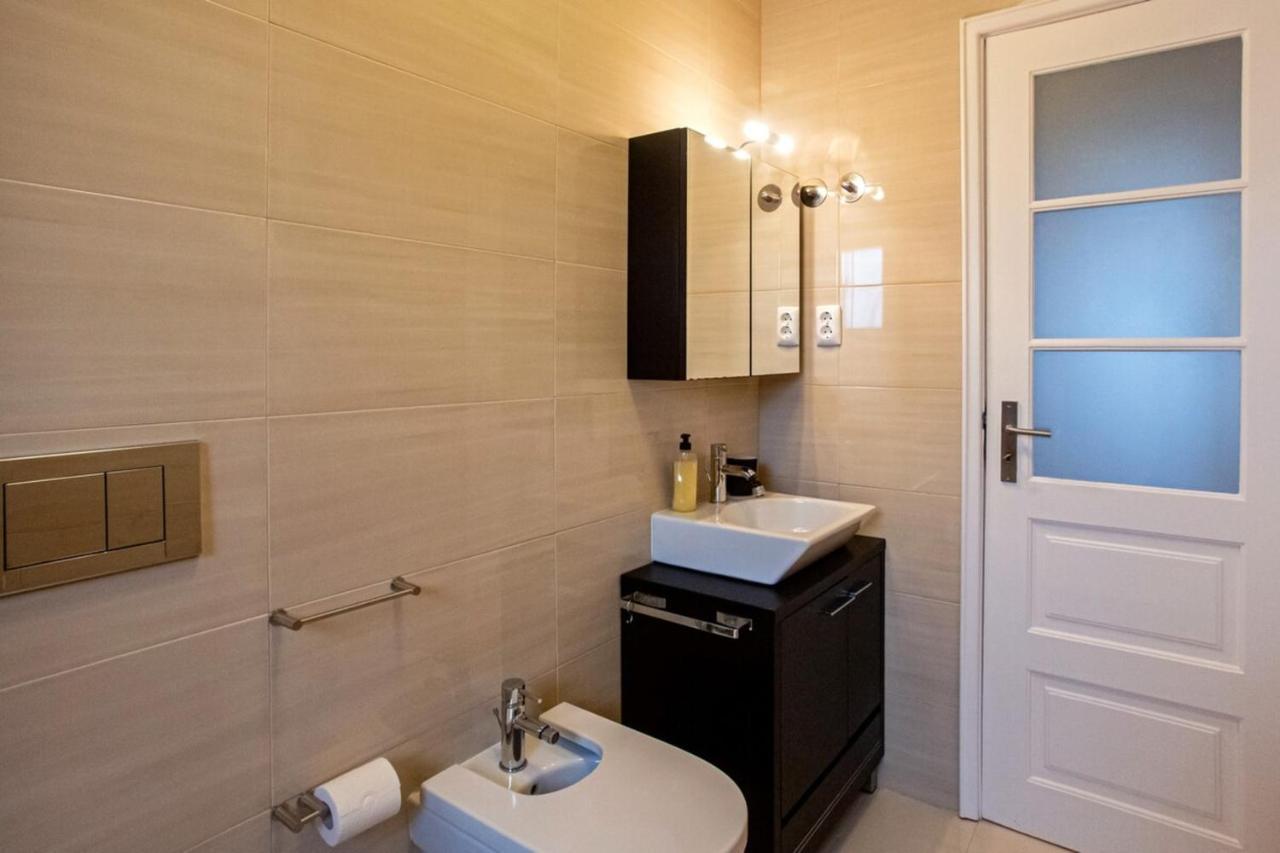 Cosy 1 Bedroom Apartment In Belem Lisboa Exterior foto